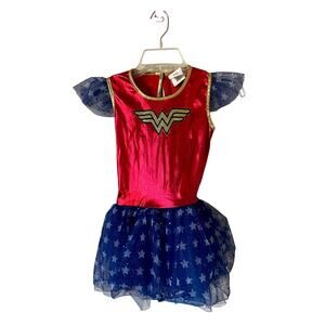 Wonder Woman DC Comic  Custume Dress Red Blue Size Medium (7-8)